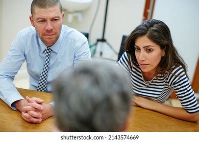 2,595 Intent listening Images, Stock Photos &amp; Vectors | Shutterstock