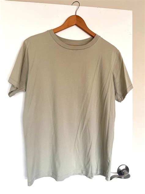 Superette - Sage green Tshirt on Designer Wardrobe