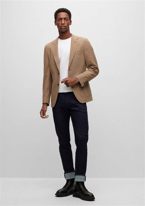 The Unstructured Blazer 101: Outfits & Brands