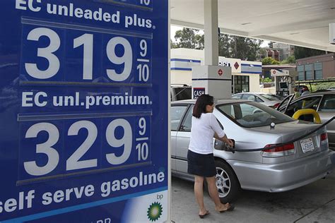 Top Ten Fuel Economy Myths - WSJ
