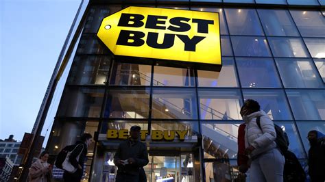 107292713-16932323232021-11-22t231023z_321306043_rc2xzq9p6wat_rtrmadp_0 ...