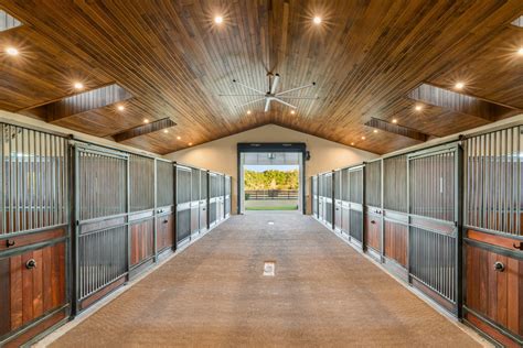 Equestrian: Horse Stables and Barns - Contemporary - Shed - Miami - by ...