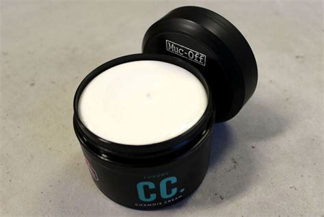 How to Apply Chamois Cream | ProCyclingUK.com