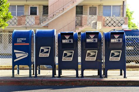 Post Office Changes to Go Into Effect Just Ahead of the Holiday Season ...