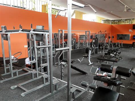 Gimnasio - Club Grau