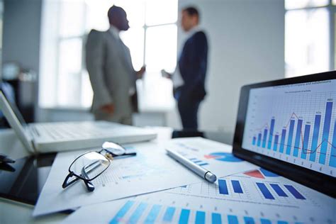 How a financial manager can help you when starting your own company ...