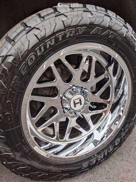 2017 Chevrolet Silverado 1500 with 20x10 -19 Hostile Sprocket and 285 ...