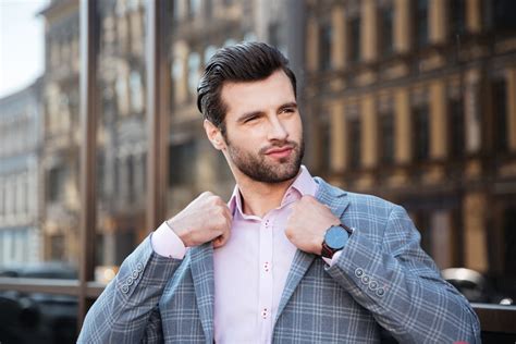 Men: Practical tips to balance career, fitness, and relationships?