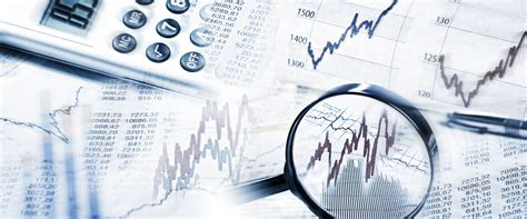 Finance to fitness: Which essential men’s blazer elevates any smart casual look?