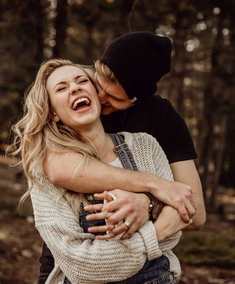 Picture Pose Ideas For Couples at Robert Fabry blog