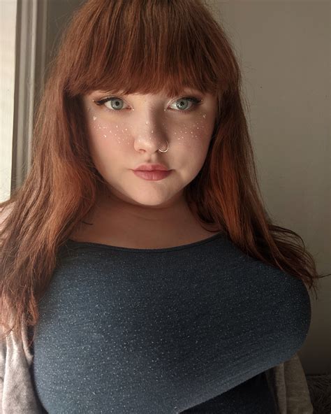 Fairy freckles 🤗 : r/selfie