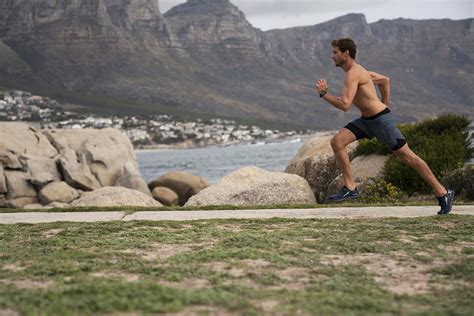 The Foolproof 3-Step Plan For Treating ITB! - Runner's World
