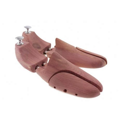 Cedar Shoe Trees