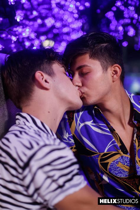 Men: How to invest smart for early financial independence?