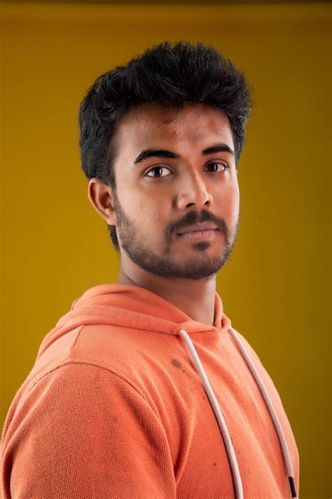Indian Man Portrait Hoodie - Free photo on Pixabay