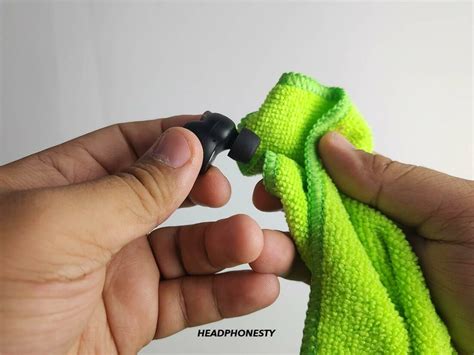How to Clean Earbuds Like a Pro | Headphonesty