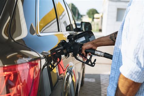 Premium vs. Regular Gas: Which Should You Use?