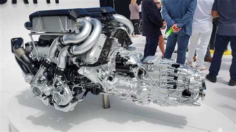 Bugatti Engine 2022