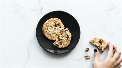 No More Sugary Snacks | Olive Chapel Dentistry Apex | Blog