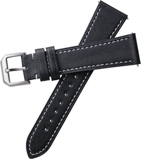 “Smartwatch with Multiple Stylish Straps - Versatile and Functional ...