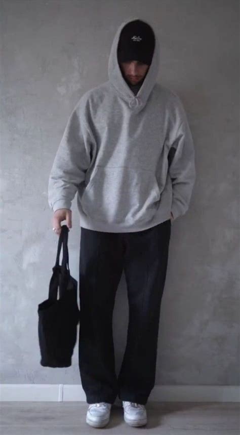 Beyond the gym: How to nail athleisure for men without looking sloppy?