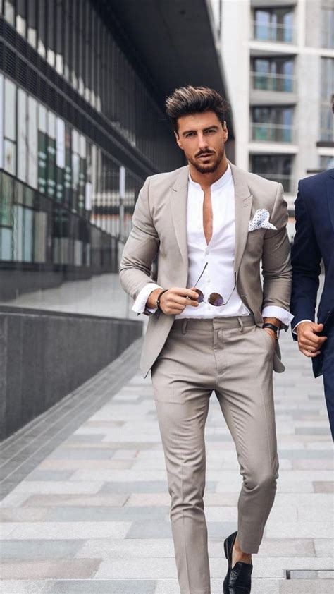 Stylish Men's Suits | Fashion Suits for Men