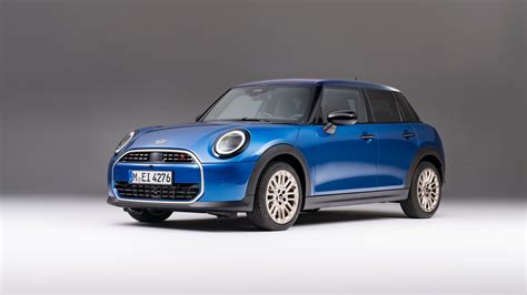 UPDATE: 2025 Mini Cooper 4 Door Arrives With More Space, Less Style