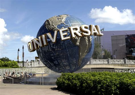 Download Universal Pictures | Wallpapers.com