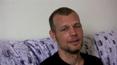 MATT ELLIOTT - A BROKEN MAN on Vimeo