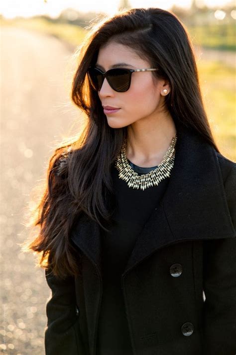 How to look stylish every day with own the looks - WhiteOut Press