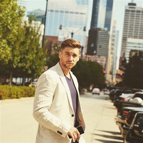 5 Ways to Make Your Side Hustle Your Main Gig - Thrive Global