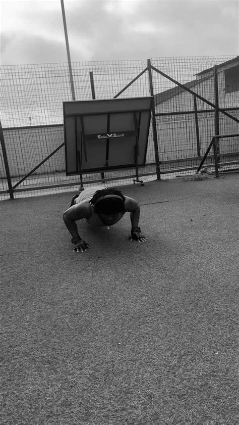 Men: How to balance finances for fitness goals & future wealth?