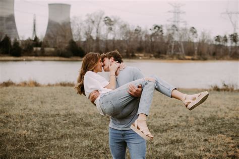 Bri'Anne Elizabeth Photography HOME PAGE