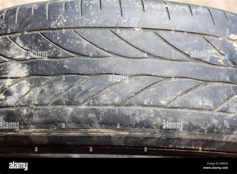 Car tire tread worn hi-res stock photography and images - Alamy