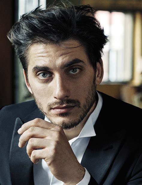 Luca Marinelli Beautiful men, Pretty men, Attractive men - EroFound