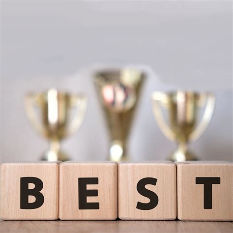 Best gym bag for organizing wet clothes, shoes & tech?